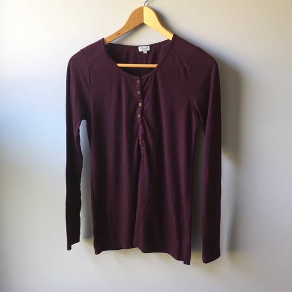 Kismet Tops - Kismet maroon Henley long sleeve ladies xs